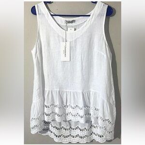 NWOT! Valentina Naldi Italy 100% Linen White Eyelet Lace Hem Sleeveless Top - S